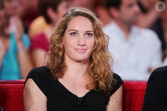 Rétro - Camille Muffat est décédée dans un accident impliquant deux hélicoptères en Argentine sur le tournage d'une émission de télé-réalité pour TF1, Dropped, le 9 mars 2015 - Enregistrement de l'émission Vivement Dimanche spéciale Robert Charlebois à Paris le 5 septembre 2012.