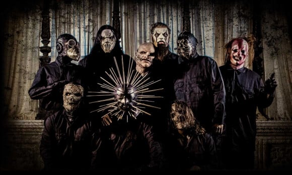 Slipknot est en tournée en 2015, en soutien de son cinquième album