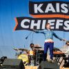 Ricky Wilson et Kaiser Chiefs en concert au V Festival à Chelmsford le 16 août 2014