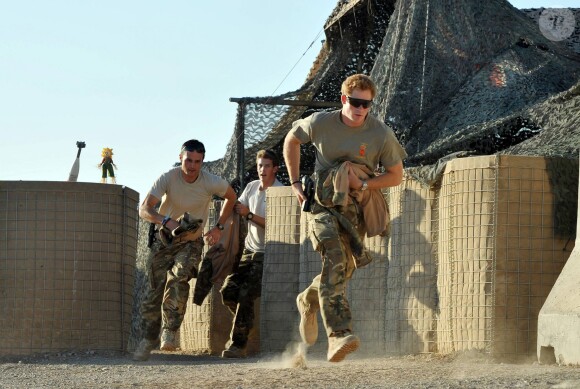 Le prince Harry lors de son deuxième déploiement en Afghanistan, fin 2012. Le Captain Wales a annoncé le 17 mars 2015 sa décision de quitter l'armée, en juin.