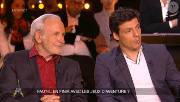 Patrice Laffont et Taïg Khris dans Un soir à la Tour Eiffel, le 18 mars 2015 sur France 2.