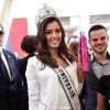 Miss Univers 2014, Paulina Vega a présenté sa ligne de produits de beauté pour les cheveux "Style Illuminate" dans la boutique Saga Cosmetics à Nice, le 19 mars 2015.