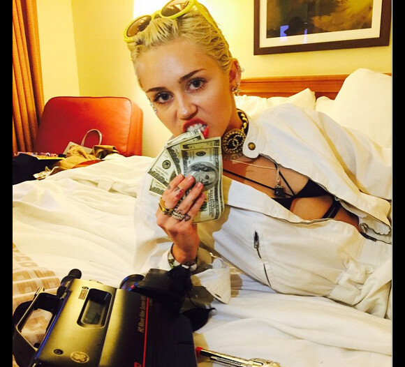 Miley Cyrus a ajouté une photo à son compte Instagram, le 21 mars 2015