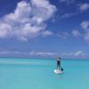 Sarah Jessica Parker a ajouté une photo à son compte Instagram tandis qu'elle passe des vacances dans les îles Turques-et-Caïques avec son mari Matthew Broderick (qui fête ses 53 ans) et leurs enfants, le 17 mars 2015