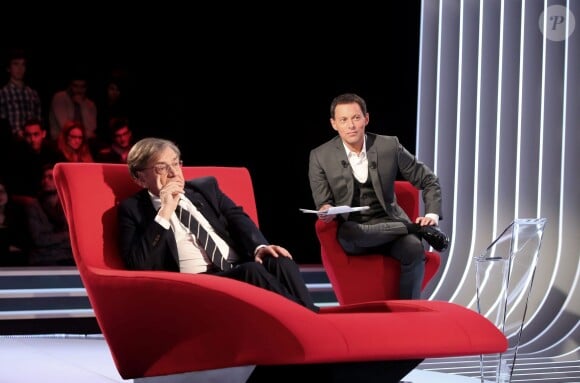 Exclusif - Alain Finkielkraut et Marc-Olivier Fogiel, sur le tournage de l'émission Le Divan, enregistrée le vendredi 13 mars 2015, et diffusée le 24 mars 2015, sur France 3.