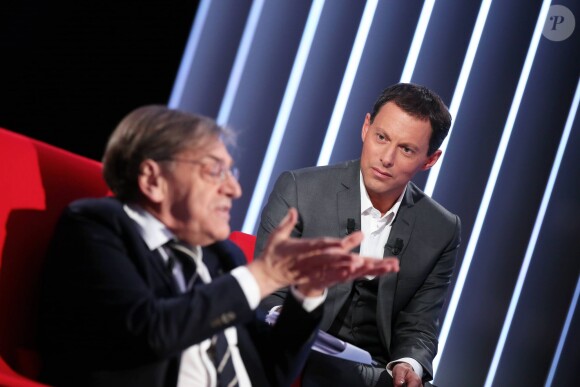Exclusif - Alain Finkielkraut et Marc-Olivier Fogiel, sur le tournage de l'émission Le Divan, enregistrée le vendredi 13 mars 2015, et diffusée le 24 mars 2015, sur France 3.
