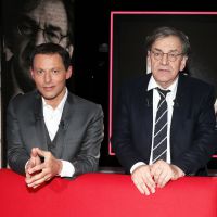 Le Divan : Marc-Olivier Fogiel met à nu le controversé Alain Finkielkraut...