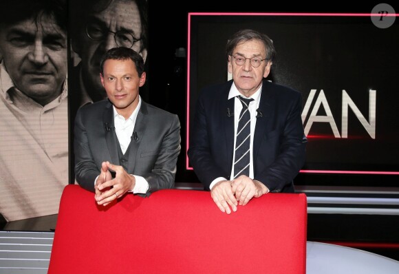 Exclusif - Alain Finkielkraut et Marc-Olivier Fogiel, sur le tournage de l'émission Le Divan, enregistrée le vendredi 13 mars 2015, et diffusée le 24 mars 2015, sur France 3.