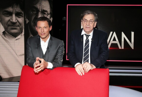 Exclusif - Alain Finkielkraut et Marc-Olivier Fogiel, sur le tournage de l'émission Le Divan, enregistrée le vendredi 13 mars 2015, et diffusée le 24 mars 2015, sur France 3.