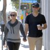 Reese Witherspoon et son mari Jim Toth vont prendre le petit-déjeuner à Santa Monica, le 13 février 2015. 