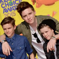 Brooklyn Beckham : Craquant avec ses petits frères aux Kids' Choice Awards