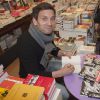 Olivier Taveau - Scéance de dédicaces d'Olivier Taveau pour son livre " Les âmes troubles " ( Prix du premier Roman du Festival de Beaune ) à la librairie " Des Livres et Des Hommes " à Beaune le 27 mars 2015.