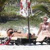 Exclusif - Melanie Griffith, Kris Jenner et Dakota Johnson en vacances sur une plage de Cancun au Mexique le 17 mars 2015.