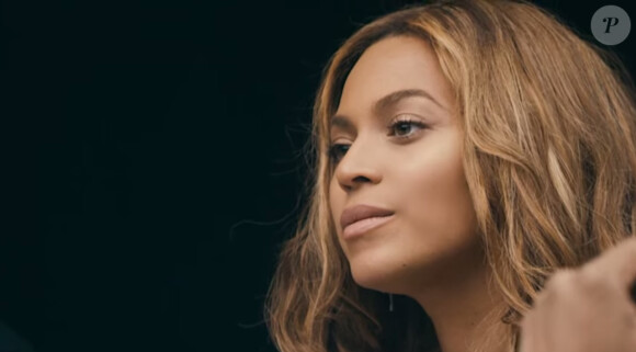 Beyoncé dans le film publicitaire #TIDALforALL pour le lancement de Tidal, mars 2015.