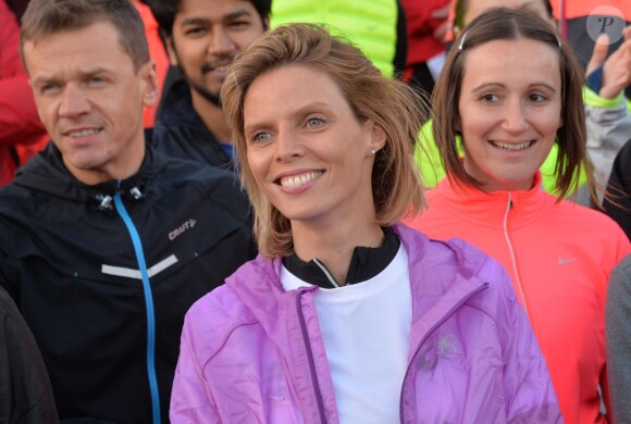 Exclusif - La belle Sylvie Tellier lors du "Jogging Break" au profit de Mécénat Chirurgie Cardiaque à Montmartre à Paris, le 31 mars 2015. 