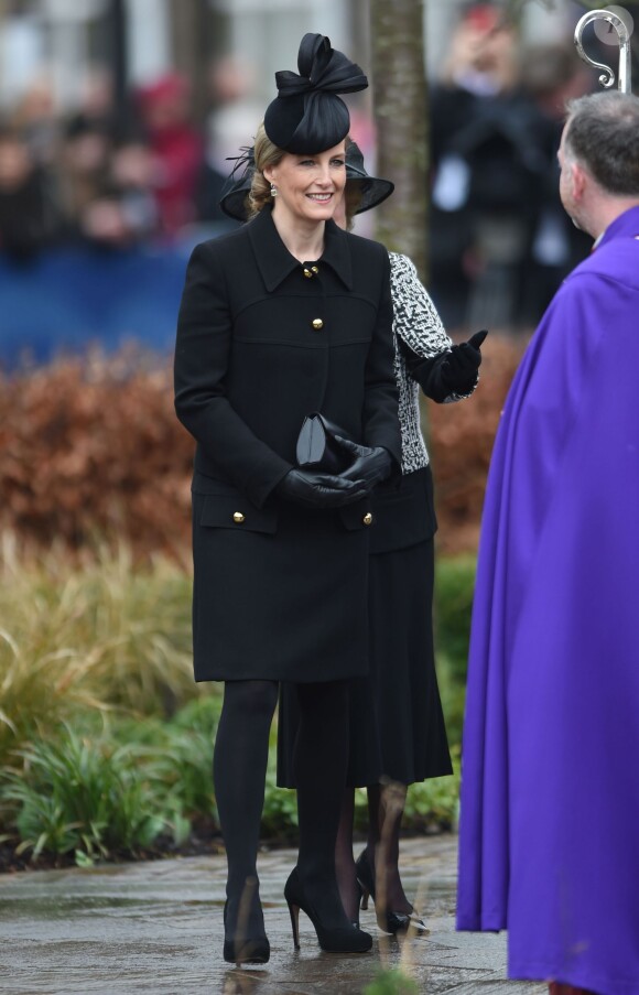 La comtesse de Wessex à la cérémonie où Richard III a été réinhumé à Leicester en Angleterre le 26 mars 2015