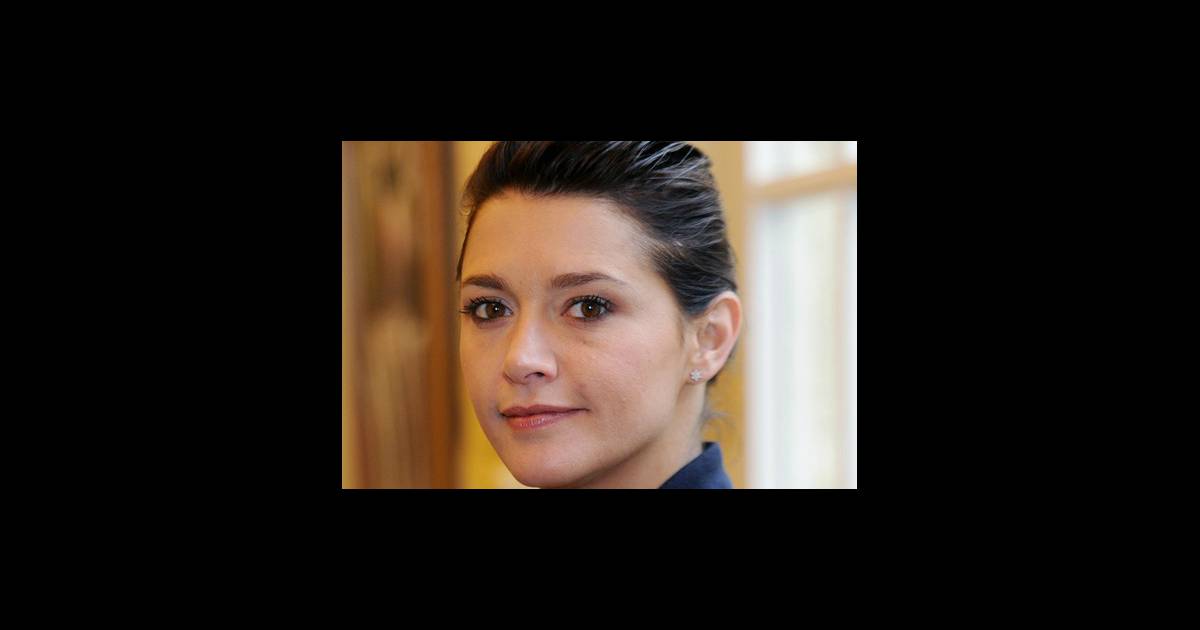 Emma de Caunes : Un secret de famille embarrassant déterré ...