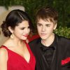 Justin Bieber et Selena Gomez lors de la soirée Vanity Fair Academy Awards à Sunset Tower, Los Angeles, le 27 février 2011