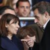 Anne Hidalgo et Nicolas Sarkozy - People assistent à la demi-finale de la coupe de France entre le PSG et Saint-Etienne au Parc des Princes à Paris le 8 avril 2015.