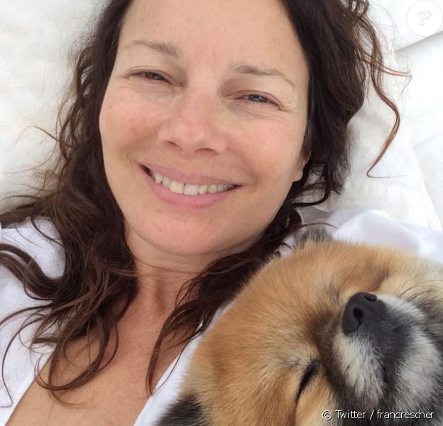Fran Drescher - La comédienne dévoile une photo d'elle au naturel sur son compte Twitter. Avril 2015.