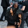 Kim, Khloé, Kourtni et Kara Kardashian, Kanye West et North visitent le monastère de Gherart, situé près du village de Goght, à 40 kilomètres d'Erevan. Le 9 avril 2015.