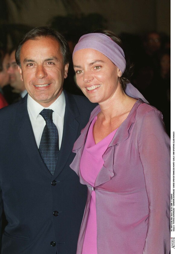 <p>Patrice et Cendrine Dominguez lors de la soirée de l'Open de Monte Carlo, au Sporting Club de Monaco le 20 avril 1999</p>