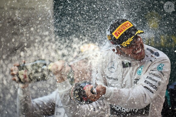 Lewis Hamilton, vainqueur du Grand Prix de Chine à Shanghai devant son coéquipier Nico Rosberg et Sebastian Vettel, le 14 avril 2015
