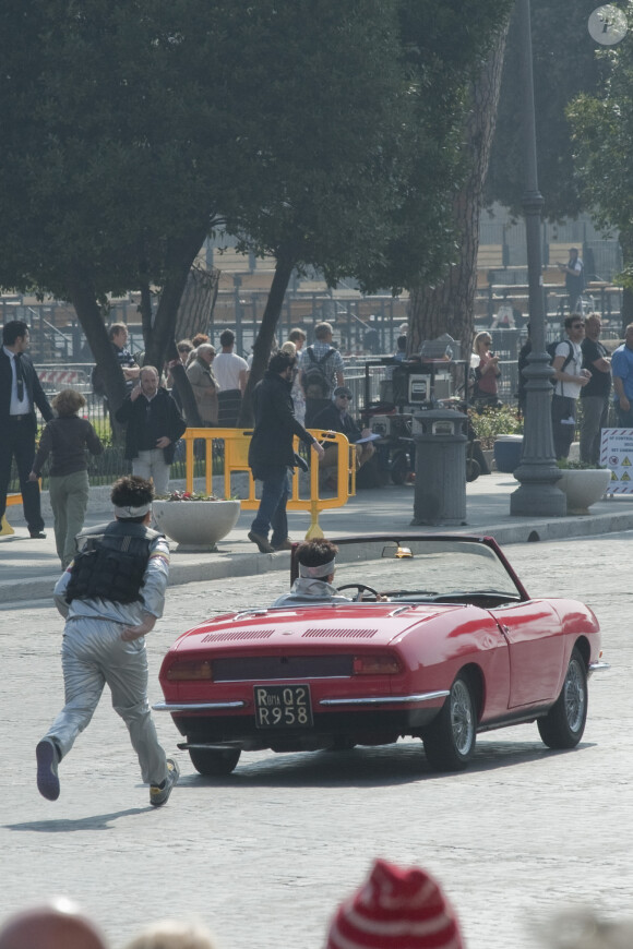 L'acteur et réalisateur Ben Stiller en action sur le tournage de Zoolander 2, Via Dei Fiori Imperiali, Rome, le 15 avril 2015.