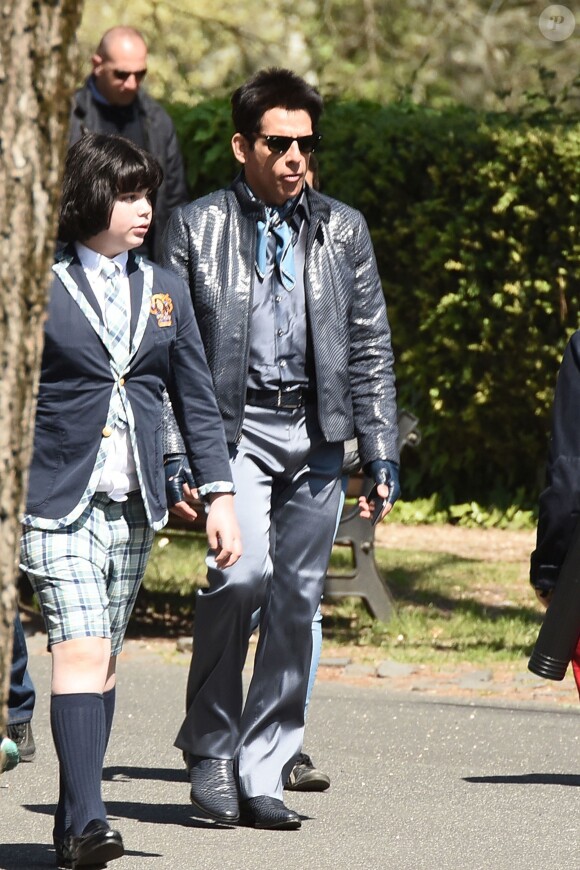 Ben Stiller et le jeune acteur Cyrus Arnold sur le tournage de Zoolander 2 à Rome, le 13 avril 2015.