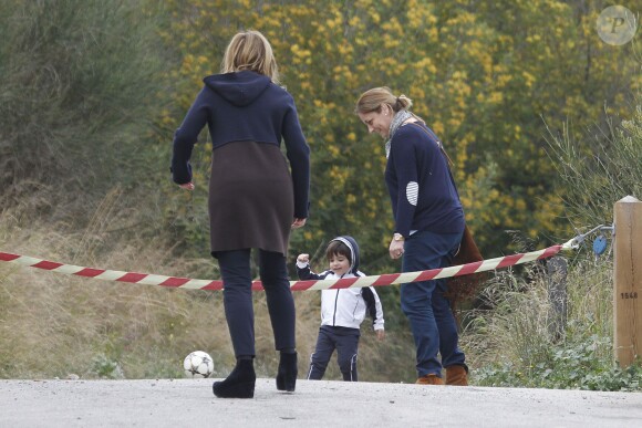 Milan Piqué, le fils de la belle Shakira et de Gerard Piqué, commence déjà à jouer au foot à Barcelone, le 3 avril 2005.