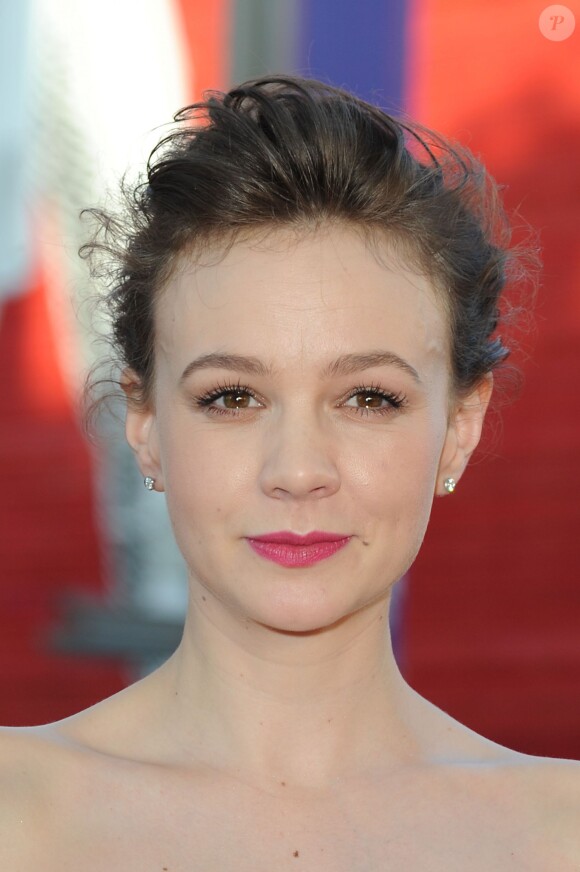 Carey Mulligan - Avant-première du film "Far from the Madding Crowd" ("Loin de la foule déchaînée") à Londres, le 15 avril 2015.