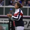 Amélie Mauresmo, enceinte, le 18 avril 2015 lors de la demi-finale de Fed Cup de la France contre la République tchèque.