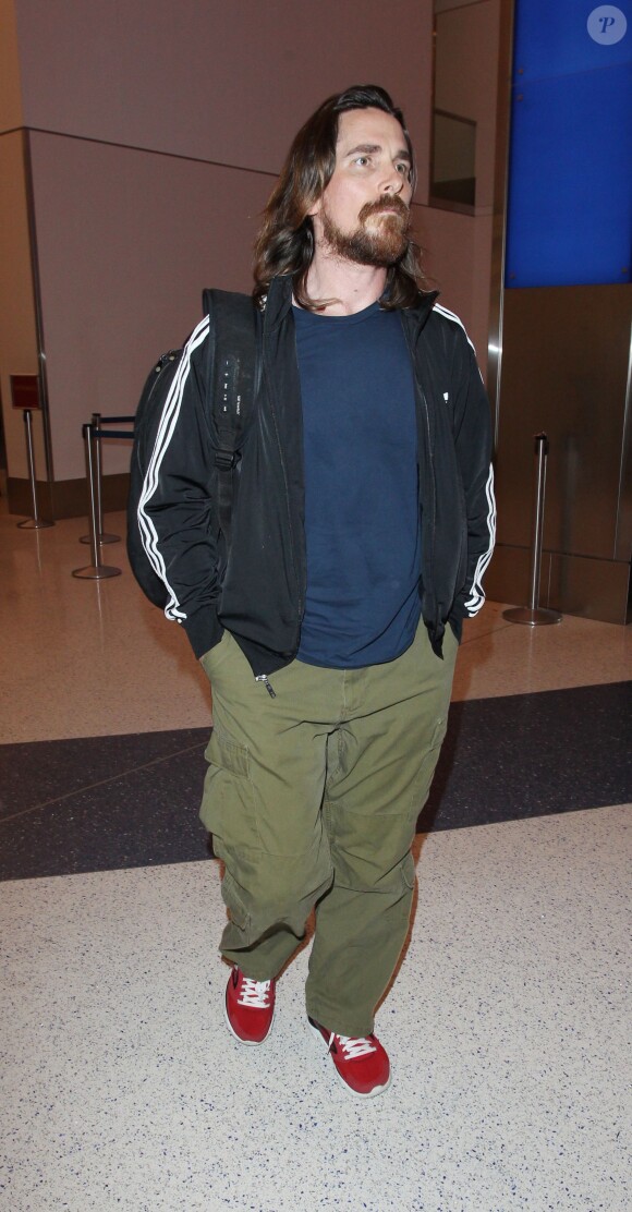 Christian Bale arrive à l'aéroport de LAX à Los Angeles, le 6 mars 2015.