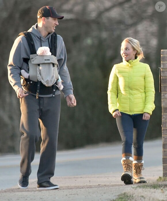 Exclusif - L'actrice Hayden Panettiere et son fiancé Wladimir Klitschko se promènent avec leur fille Kaya à Nashville, le 7 mars 2015.