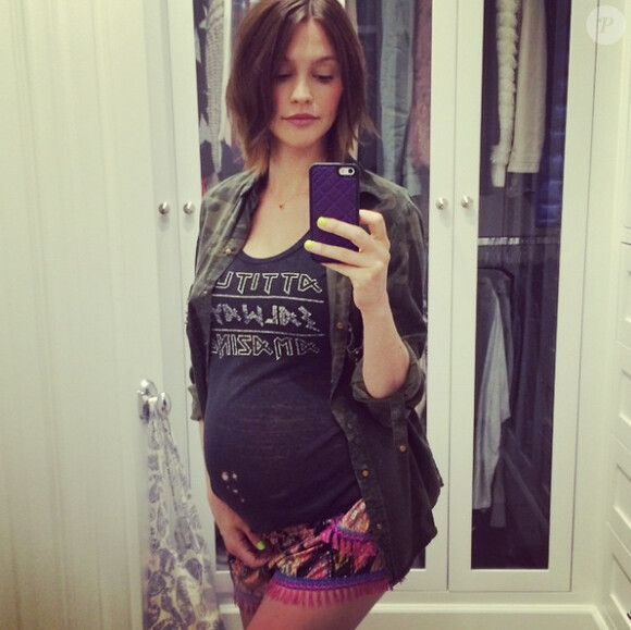 Lisa Osbourne enceinte a ajouté une photo sur son compte Instagram, le 17 avril 2015