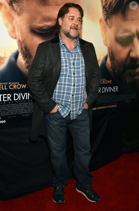 Russell Crowe à la première de « The Water Diviner » à Chicago, le 19 avril 2015