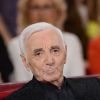 Charles Aznavour à l'enregistrement de Vivement dimanche, le 29 avril 2015 (diffusion de l'émission : le dimanche 3 mai 2015 sur France 2).