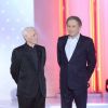 Michel Drucker et Charles Aznavour à l'enregistrement de Vivement dimanche, le 29 avril 2015 (diffusion de l'émission : le dimanche 3 mai 2015 sur France 2).