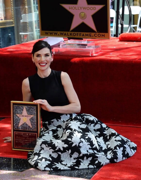 L'actrice Julianna Margulies reçoit son étoile sur le Walk of Fame à Hollywood, le 1er mai 2015.