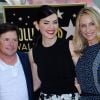 Julianna Margulies, l'acteur Michael J. Fox et sa femme Tracy Pollan - Julianna Margulies reçoit son étoile sur le Walk of Fame à Hollywood, le 1er mai 2015.