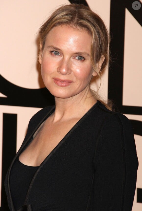 Renee Zellweger - People a la soiree "Armani One Night Only New York Party", le 24 octobre 2013. 