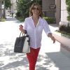 Lori Loughlin se fait faire une manucure a Beverly Hills, le 3 Juin 2013 