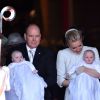 Le prince Albert II de Monaco avec la princesse Gabriella, la princesse Charlene de Monaco avec le prince Jacques - Baptême de Jacques et Gabriella en la cathédrale Notre-Dame-Immaculée de Monaco le 10 mai 2015-