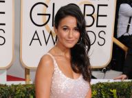 Emmanuelle Chriqui évoque la mort de sa mère, quand elle avait 16 ans...