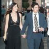 Jason Biggs et sa compagne Jenny Mollen quittent leur hotel a New York le 25 juin 2013. 
