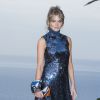 Cressida Bonas lors du défilé Dior Croisière 2016 le 11 mai 2015 au Palais Bulles à Théoule-sur-Mer (Alpes-Maritimes)