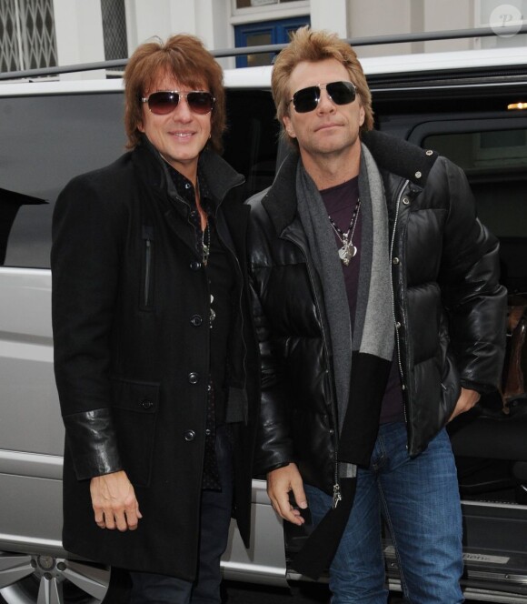 Exclu - Richie Sambora et Jon Bon Jovi arrivent à un studio d'enregistrement à Londres, le 25 janvier 2013.