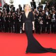  Cate Blanchett (bijoux Van &amp; Cleef) - Mont&eacute;e des marches du film "Sicario" lors du 68e Festival International du Film de Cannes le 19 mai 2015 