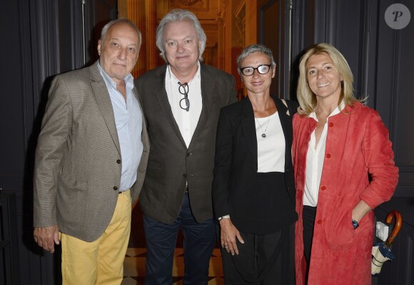 Exclusif - François Berléand et sa compagne Alexia Strési et Hubert de Boüard avec sa femme - Soirée "Déguster du vin au restaurant Guy Savoy" à la Monnaie de Paris le 18 mai 2015.
