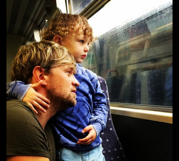 Kian Egan a ajouté une photo à son compte Instagram avec son fils Koa, le 8 novembre 2014 